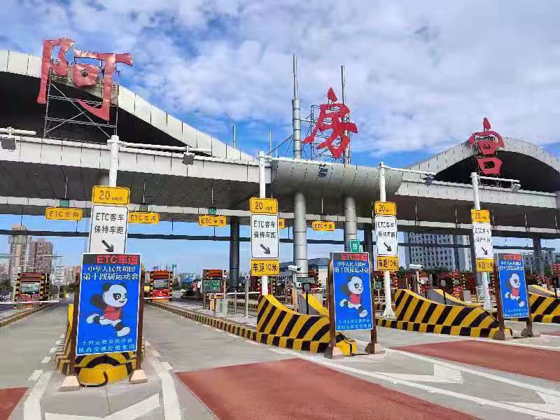 LED廣告機,戶外LED廣告機,LED廣告機廠家 LED廣告機,戶外LED廣告機,LED廣告機廠家