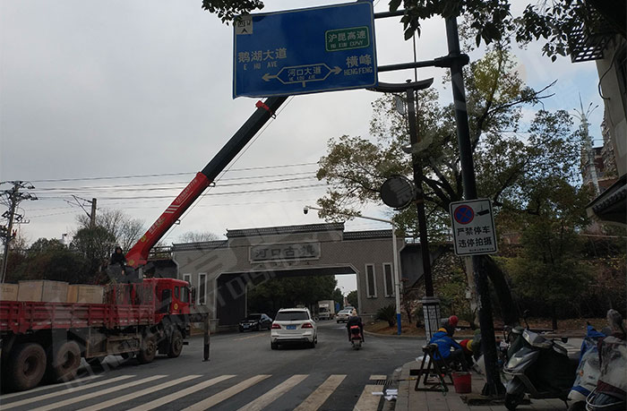 led燈桿屏|智慧燈桿屏|led廣告機|智慧路燈屏|戶外LED廣告機|燈桿屏|智慧燈桿|智慧路燈